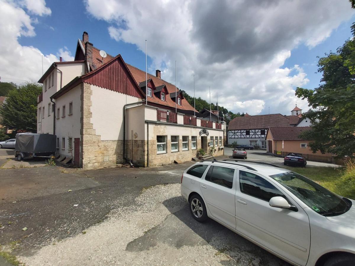 Schwarze Adler Hotel Streitberg Ngoại thất bức ảnh