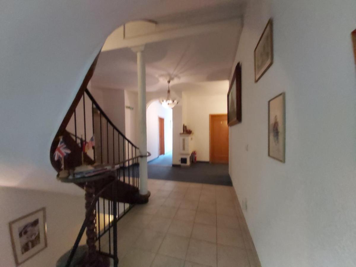 Schwarze Adler Hotel Streitberg Ngoại thất bức ảnh